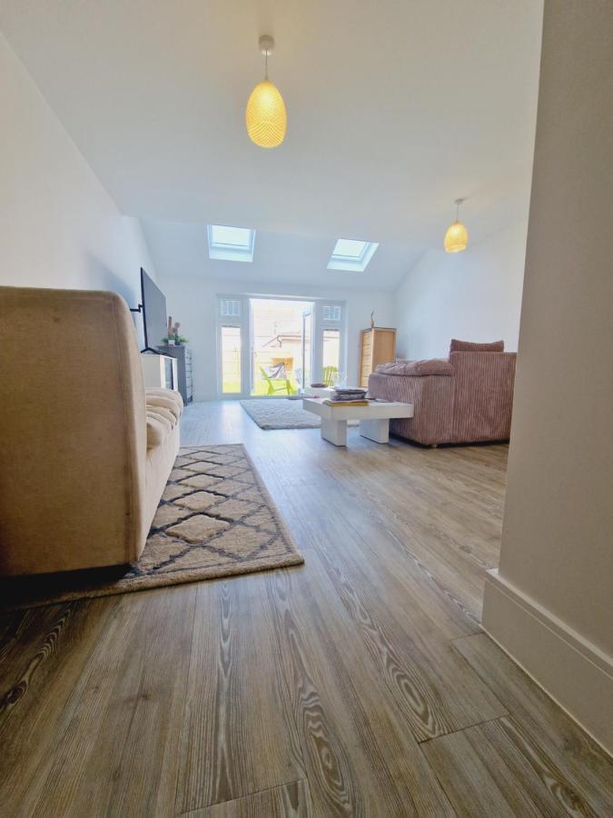 Coastal Retreat Bognor Villa Bersted Exterior photo